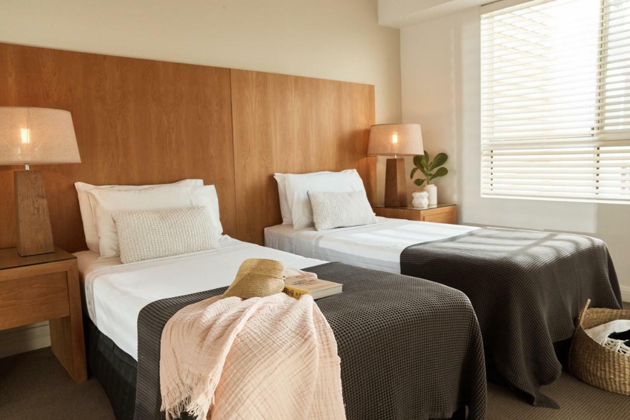 Sea Change Beachfront Aparthotel 5*