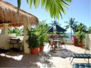 Sea Change Beachfront Aparthotel Trinity Beach